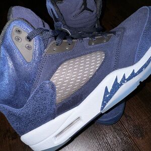 Jordan 5 Retro “Midnight Navy”